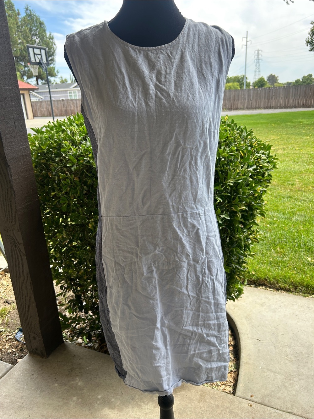 Gap brand two-tone linen-blend dress